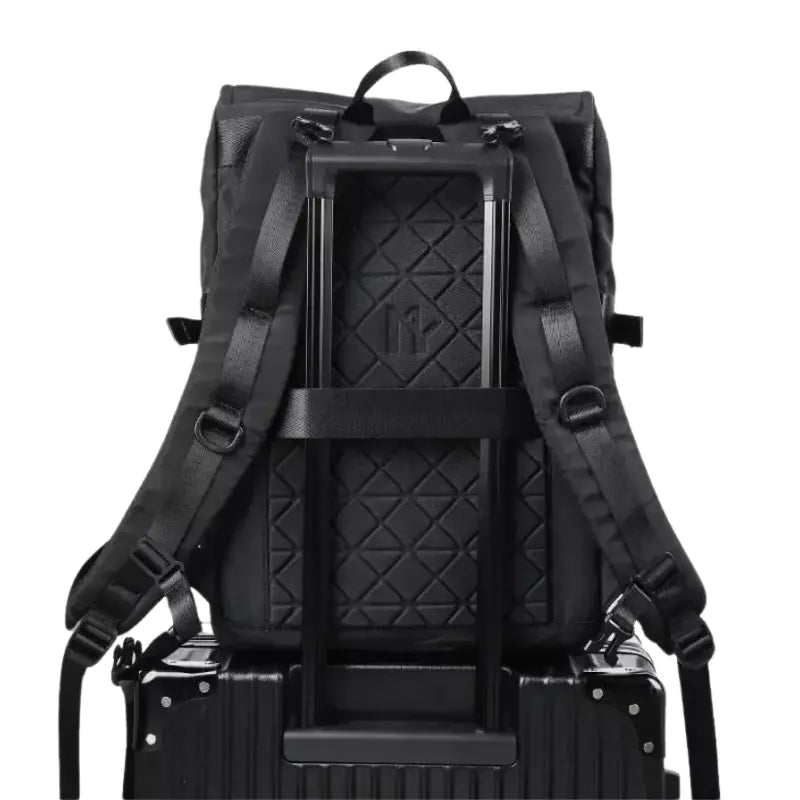 Mochila Masculina Impermeável Preta - Orion