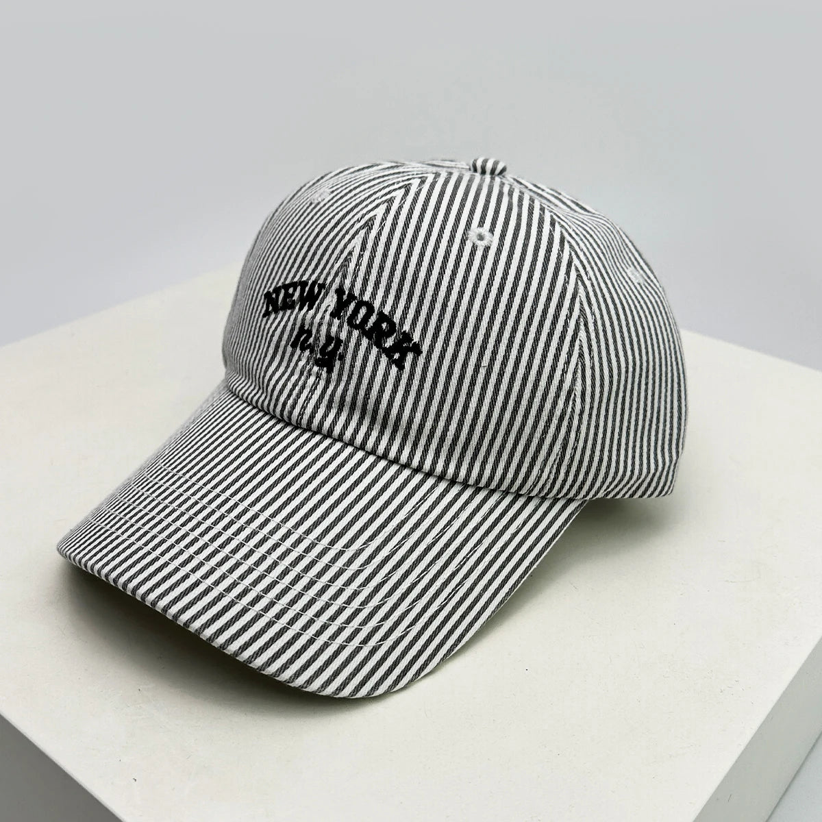 Boné Masculino Aba Curva Stripe