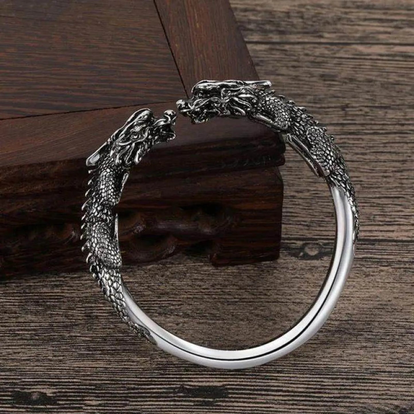 Bracelete Masculino em Aço Dragon