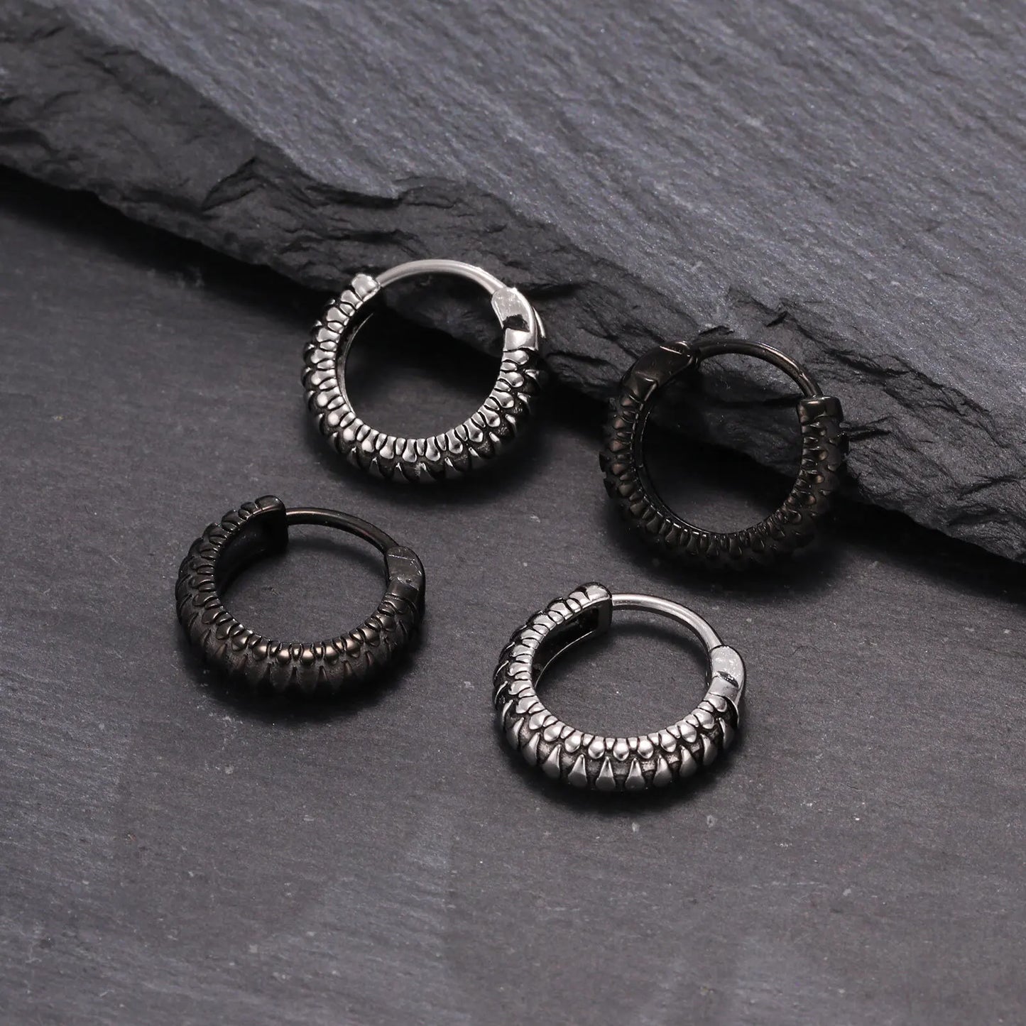 Brinco Masculino em Aço Argola Black Snake