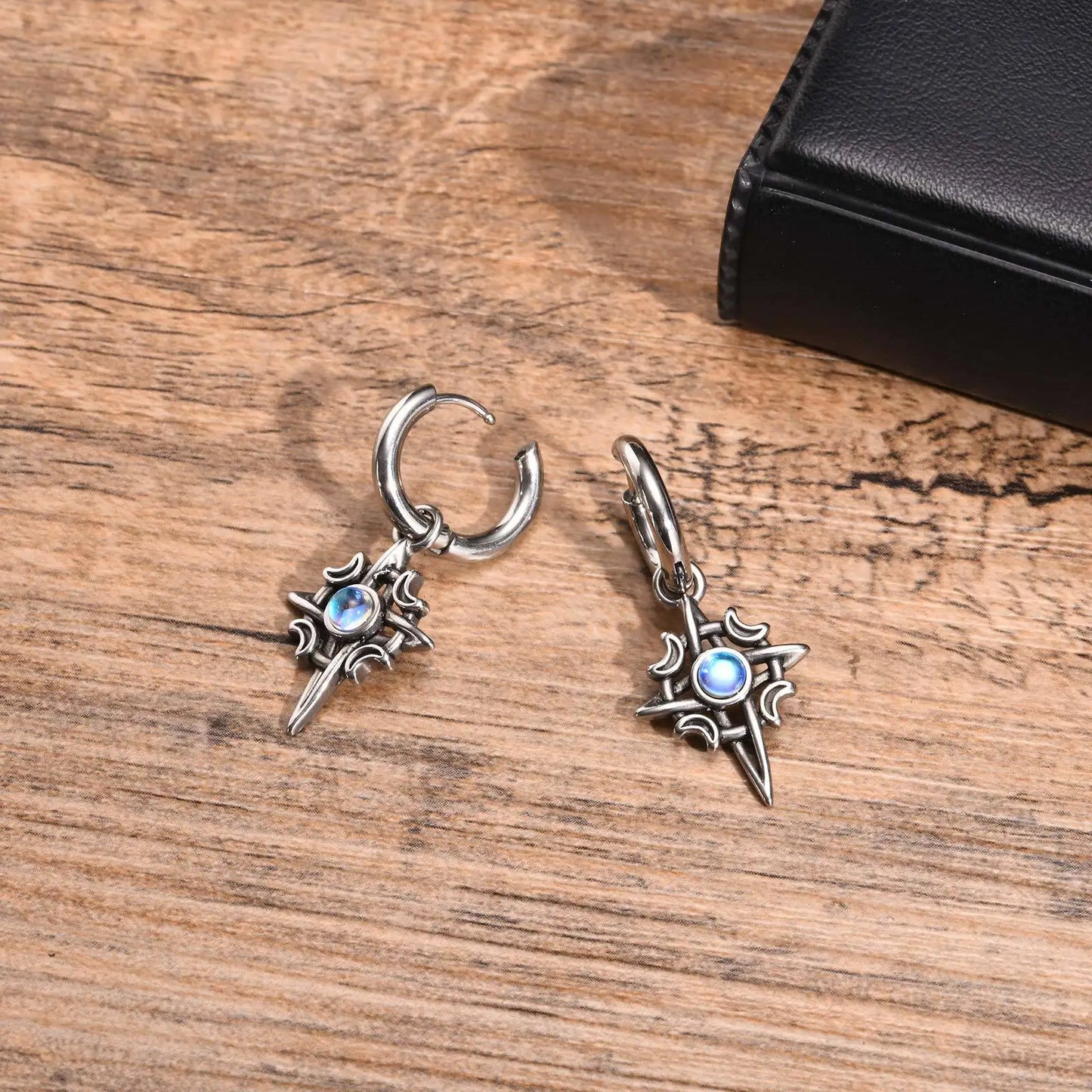 Brinco Masculino em Aço Argola Moon Stone