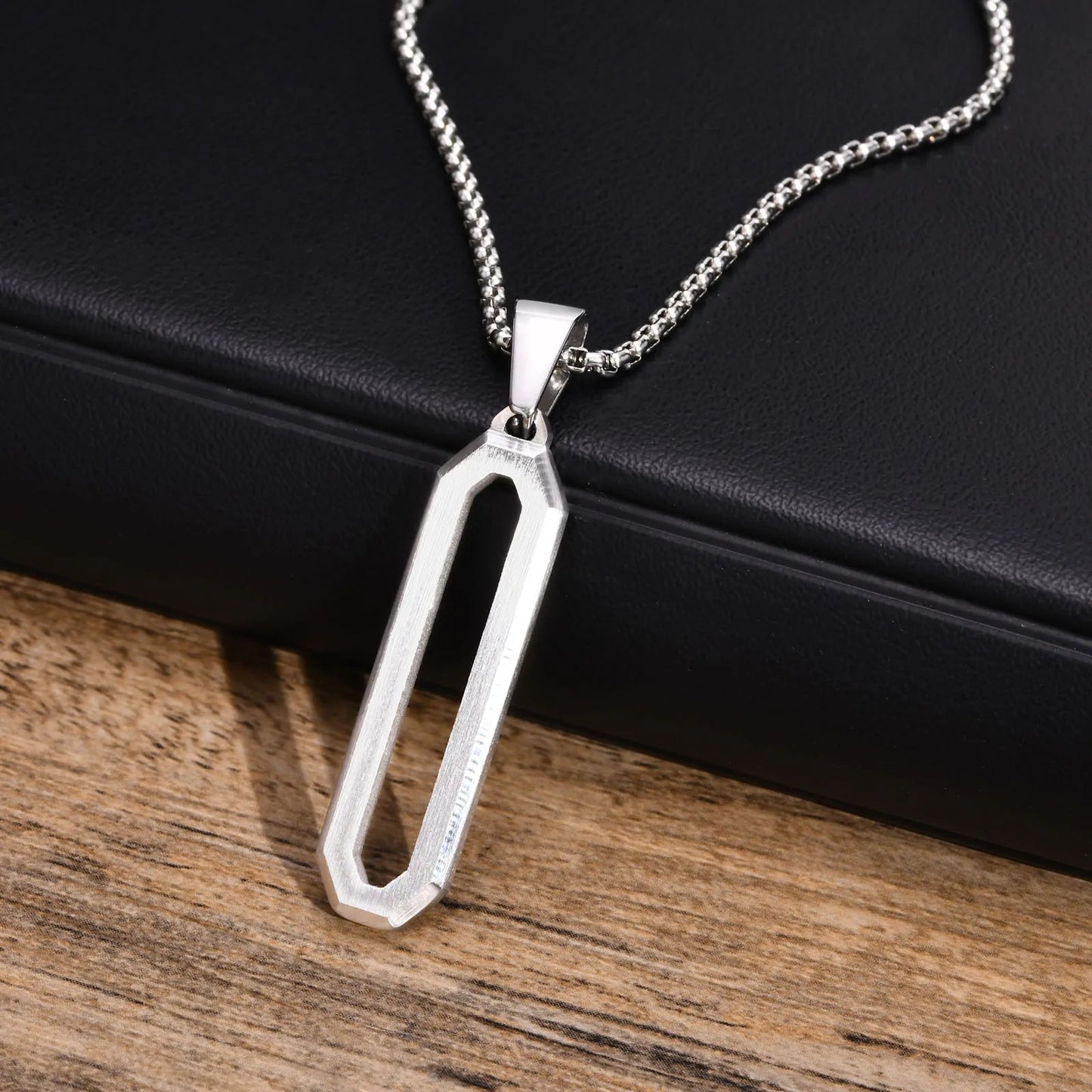 colar masculino, colar masculino aço inoxidável, colar masculino prata, colar masculino com pingente, colar masculino estilo viking, colar masculino moderno, colar masculino hip hop, colar masculino couro, colar masculino casual, colar masculino luxo,
