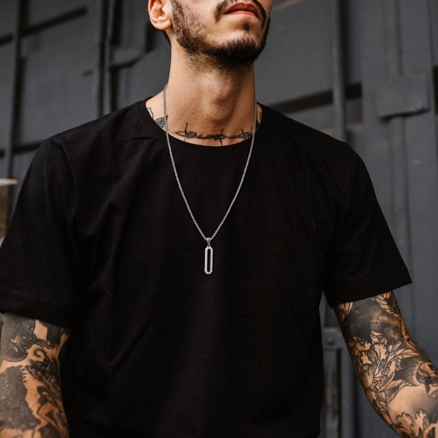 colar masculino, colar masculino aço inoxidável, colar masculino prata, colar masculino com pingente, colar masculino estilo viking, colar masculino moderno, colar masculino hip hop, colar masculino couro, colar masculino casual, colar masculino luxo,
