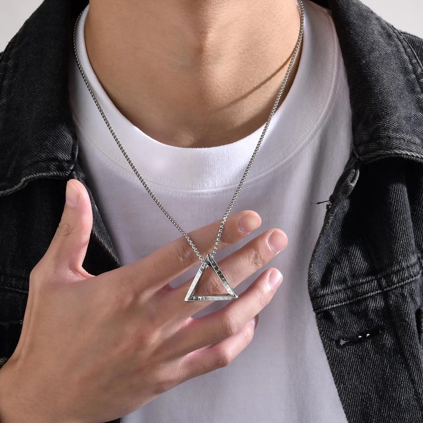 colar masculino, colar masculino aço inoxidável, colar masculino prata, colar masculino com pingente, colar masculino estilo viking, colar masculino moderno, colar masculino hip hop, colar masculino couro, colar masculino casual, colar masculino luxo,