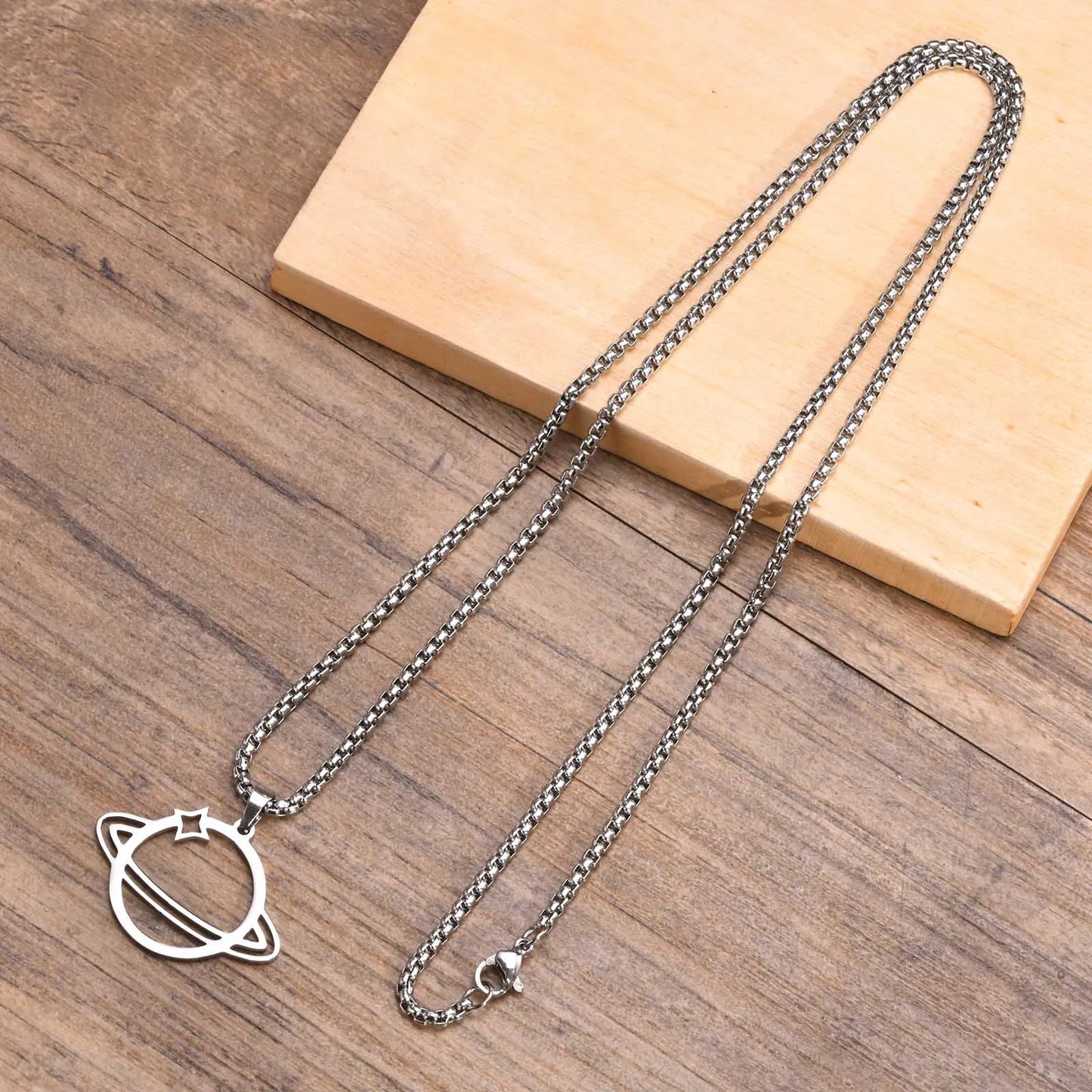 Colar Masculino em Aço Inox Saturn