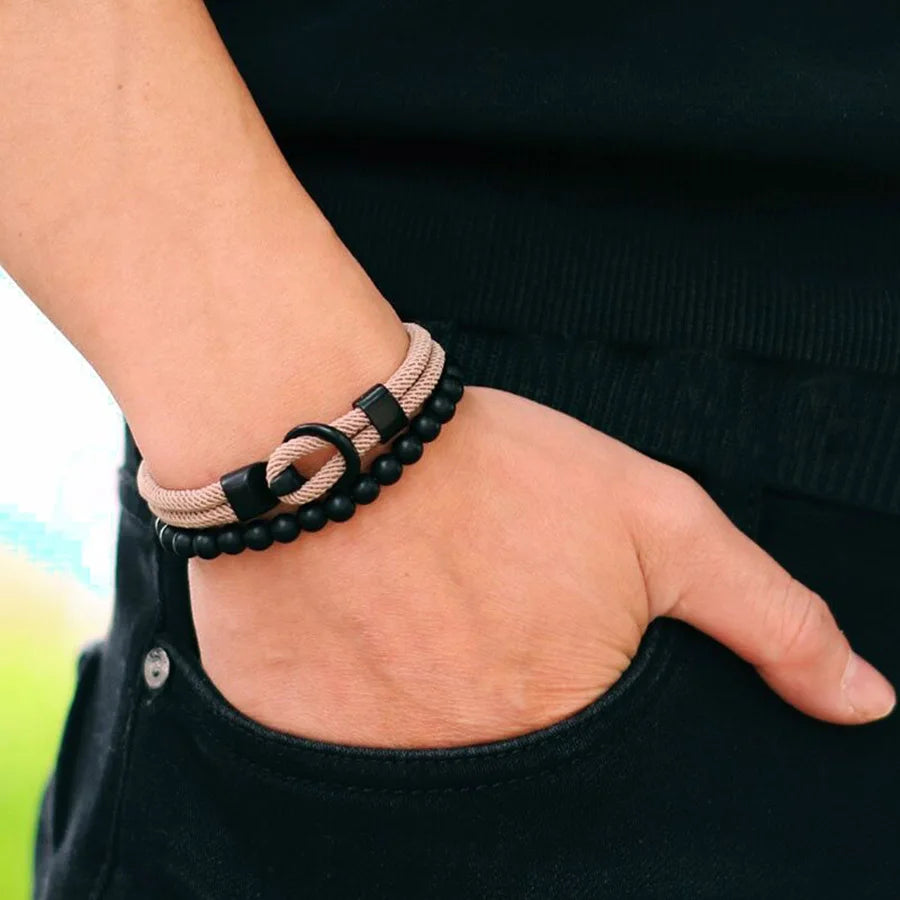 Conjunto de Pulseiras Masculinas em Paracord e Ônix Preto (2 Peças)