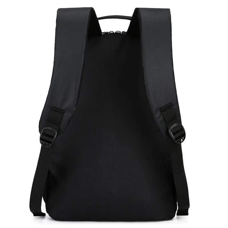 Mochila Masculina Super Leve em Nylon Estocolmo