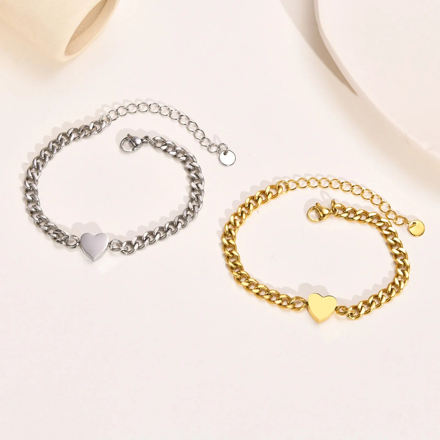 Par de Pulseiras em Aço Inox Heart