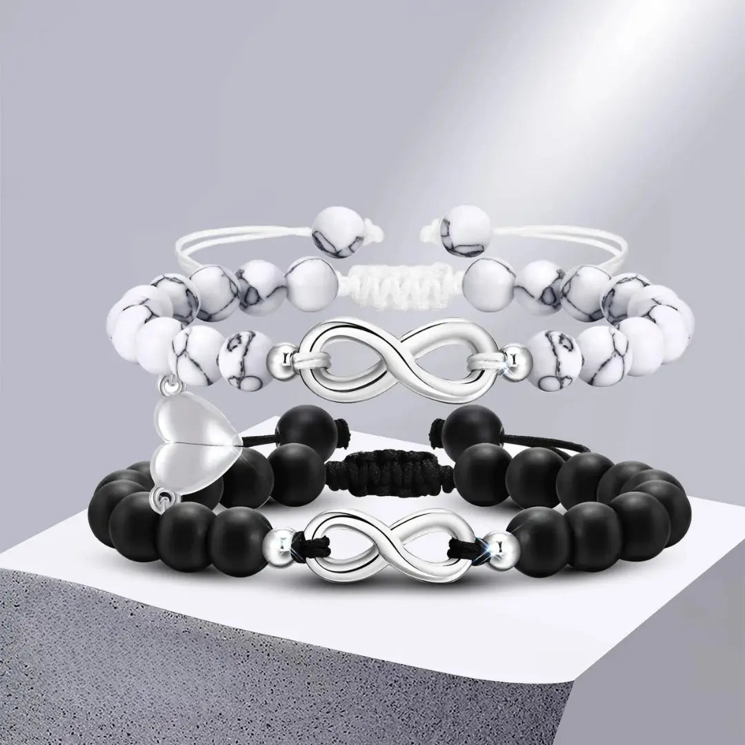 Par de Pulseiras em Pedras Naturais Infinity