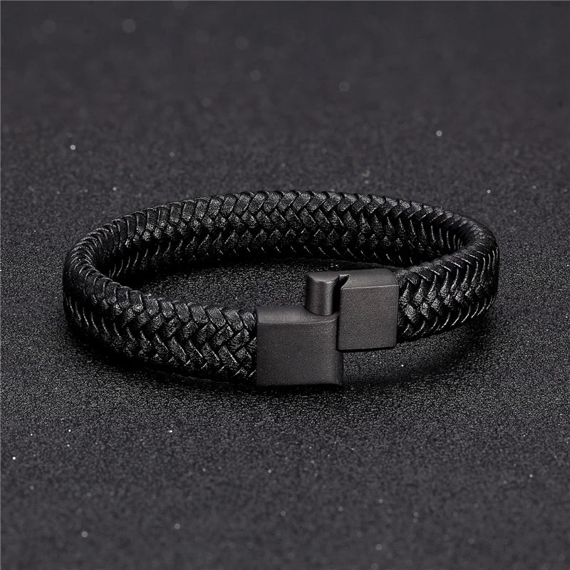 Pulseira Masculina em Couro Dimitrios