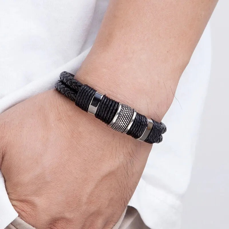 Pulseira Masculina em Couro e Aço Argus