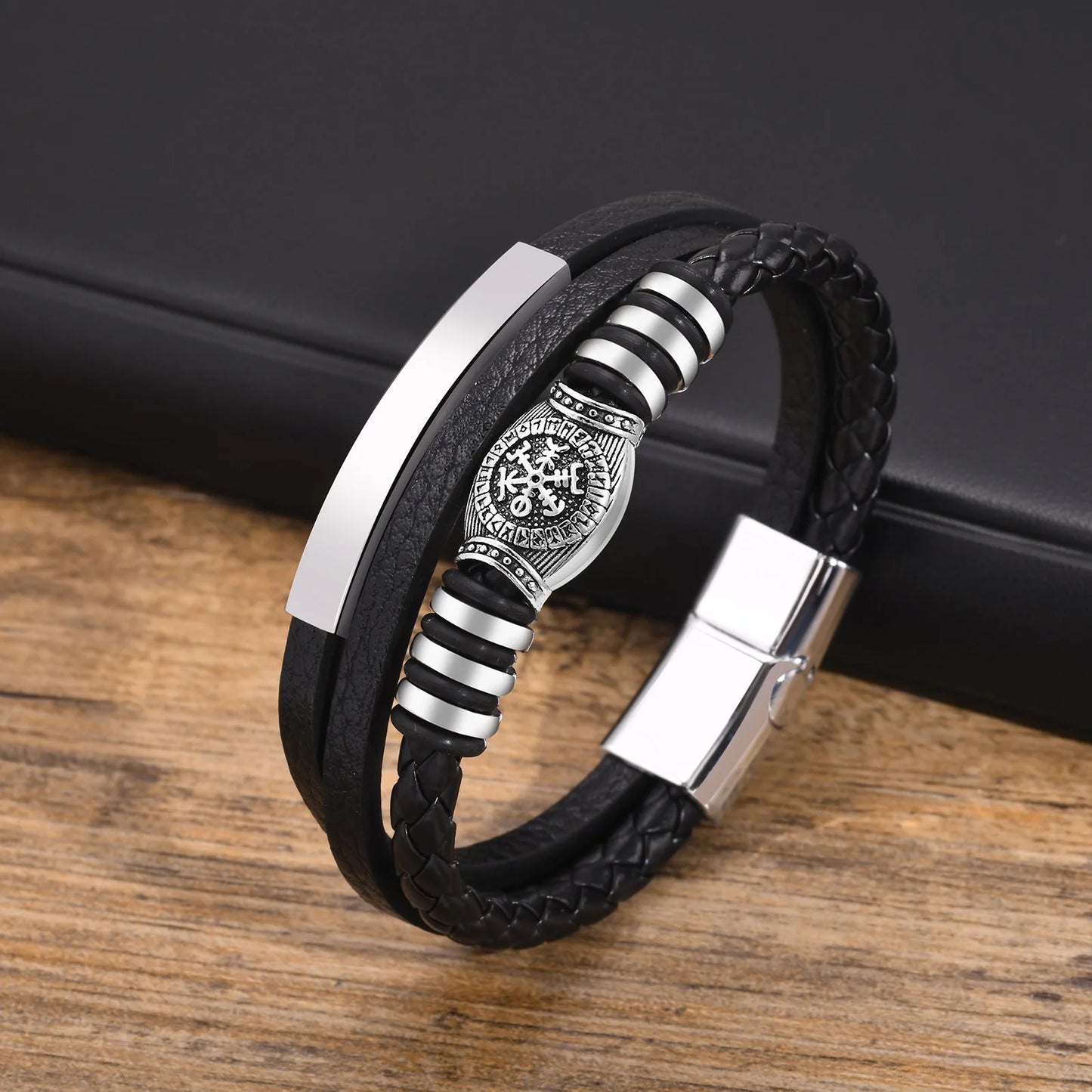 Pulseira Masculina em Couro e Aço Rune