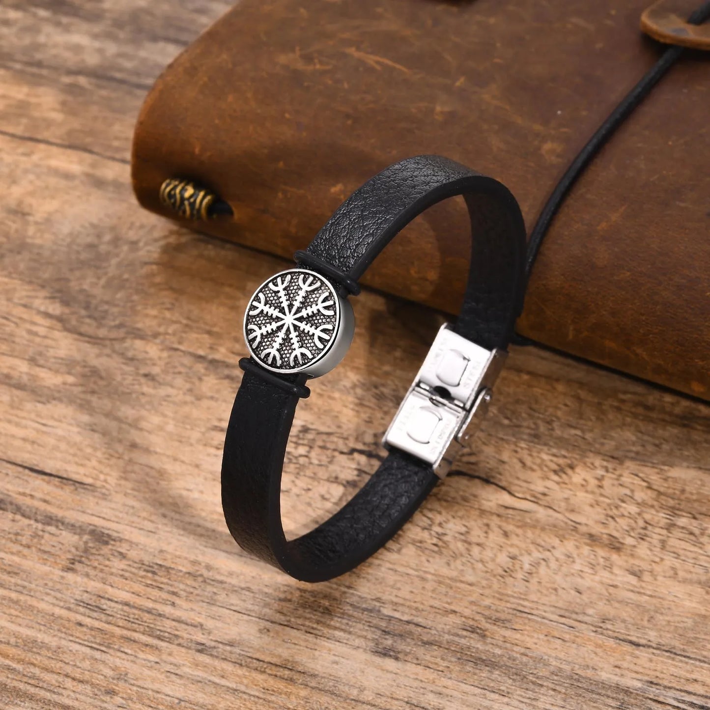 Pulseira Masculina em Couro e Aço Viking Compass