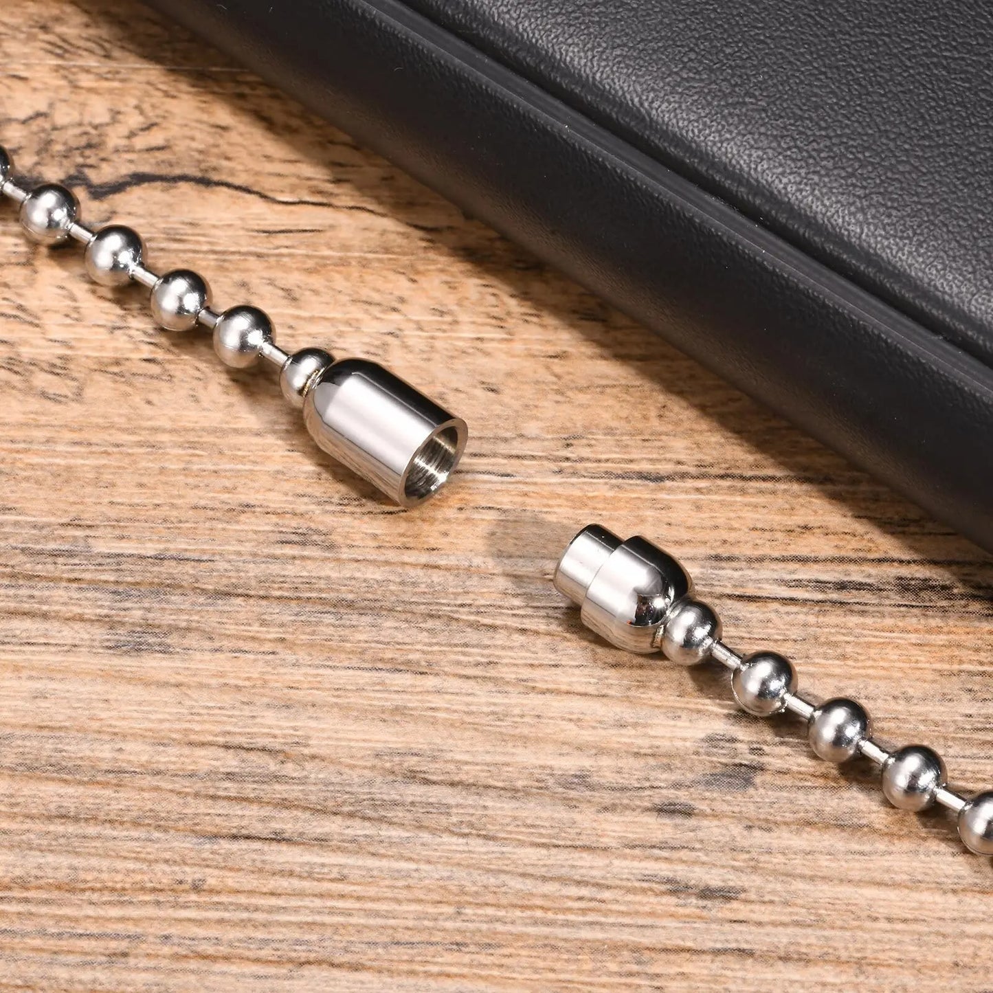 pulseira masculina, pulseira masculina aço inoxidável, pulseira masculina couro, pulseira masculina prata, pulseira masculina estilo viking, pulseira masculina elegante, pulseira masculina esportiva, pulseira masculina casual, pulseira masculina ouro, pulseira masculina com pingente