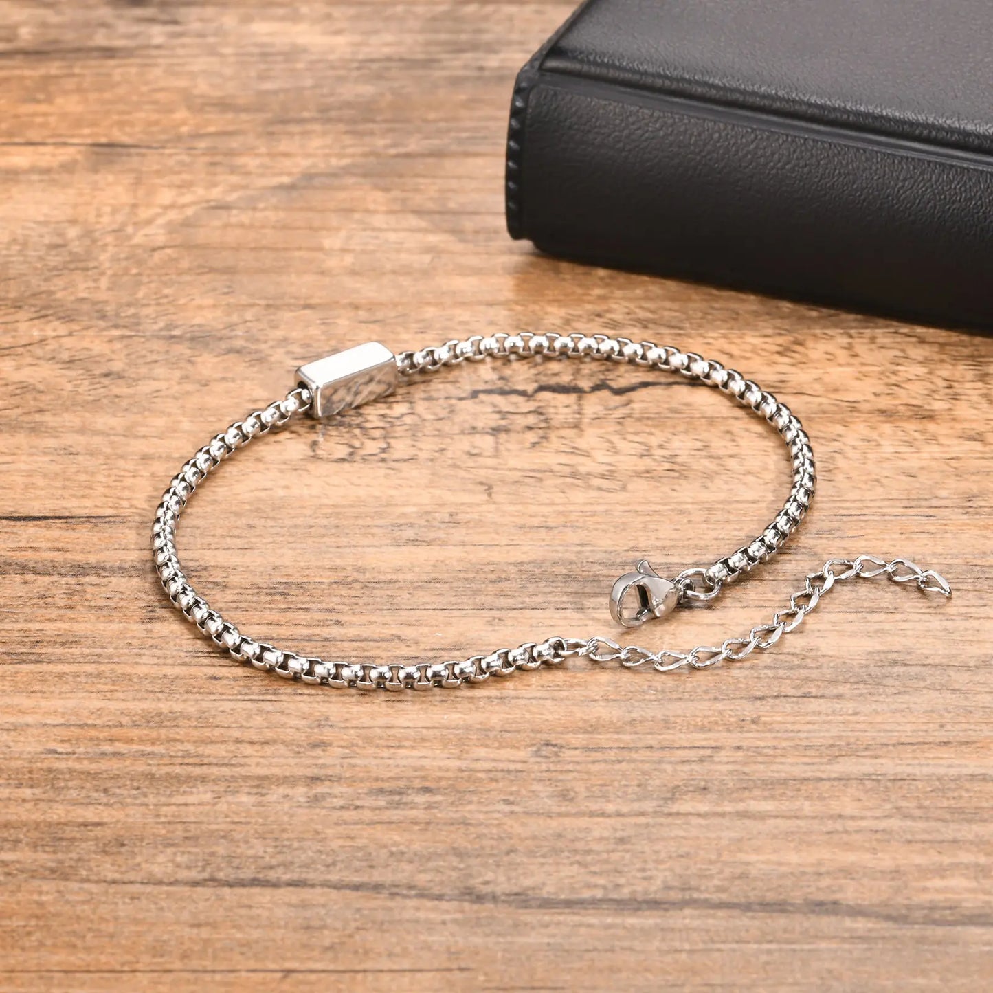 Pulseira Masculina em Aço Inox com Letra Inicial Trend