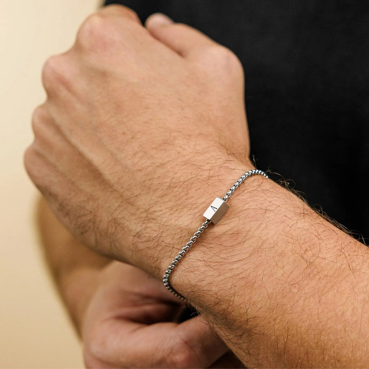 Pulseira Masculina em Aço Inox com Letra Inicial Trend