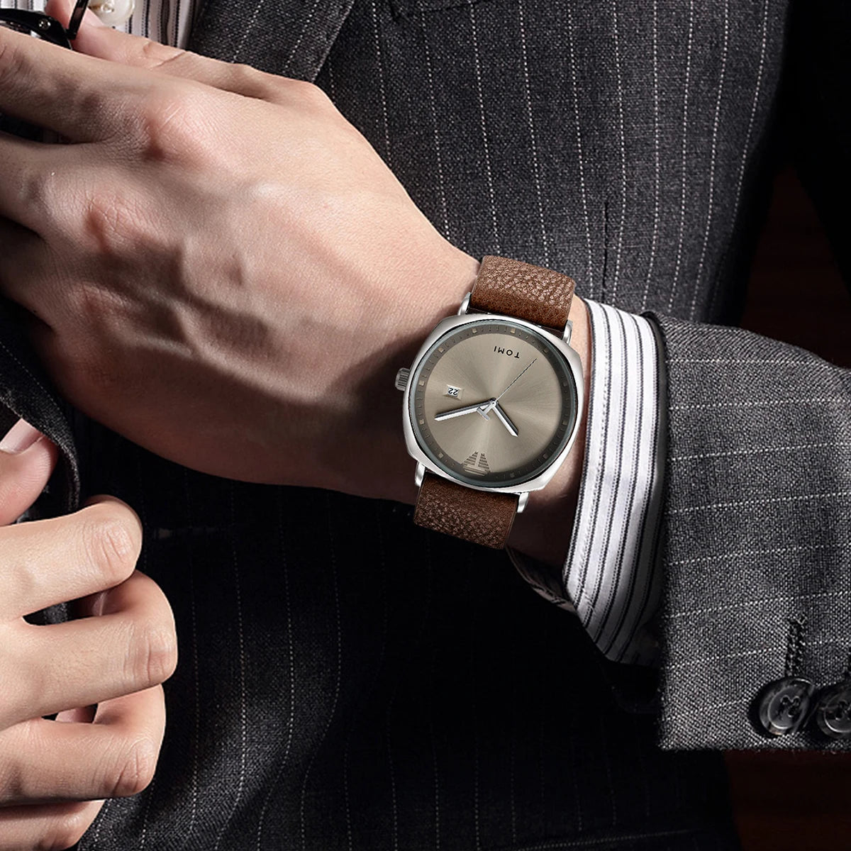 Relógio Masculino Minimalista Pulseira em Couro Achilles