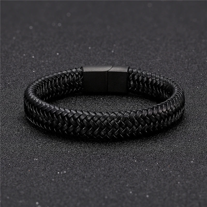 Pulseira Masculina em Couro Dimitrios