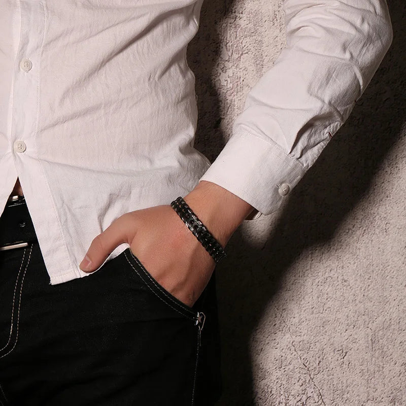 Pulseira Masculina em Couro - Orion