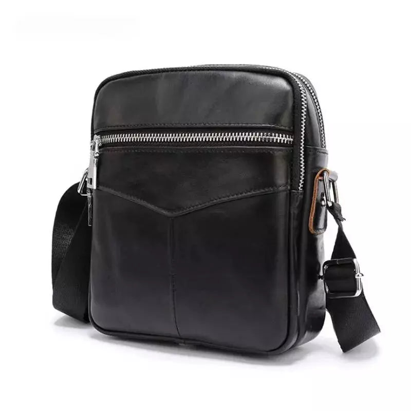 Bolsa Transversal Masculina de Couro Preta - Orion
