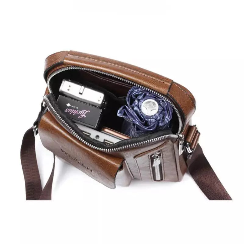 Bolsa Transversal Masculina de Couro Marrom - Orion