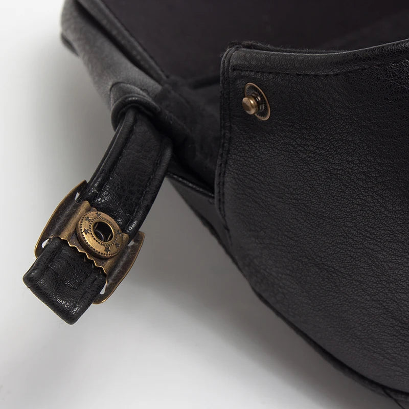 Boina Masculina em Couro Ecológico Warm