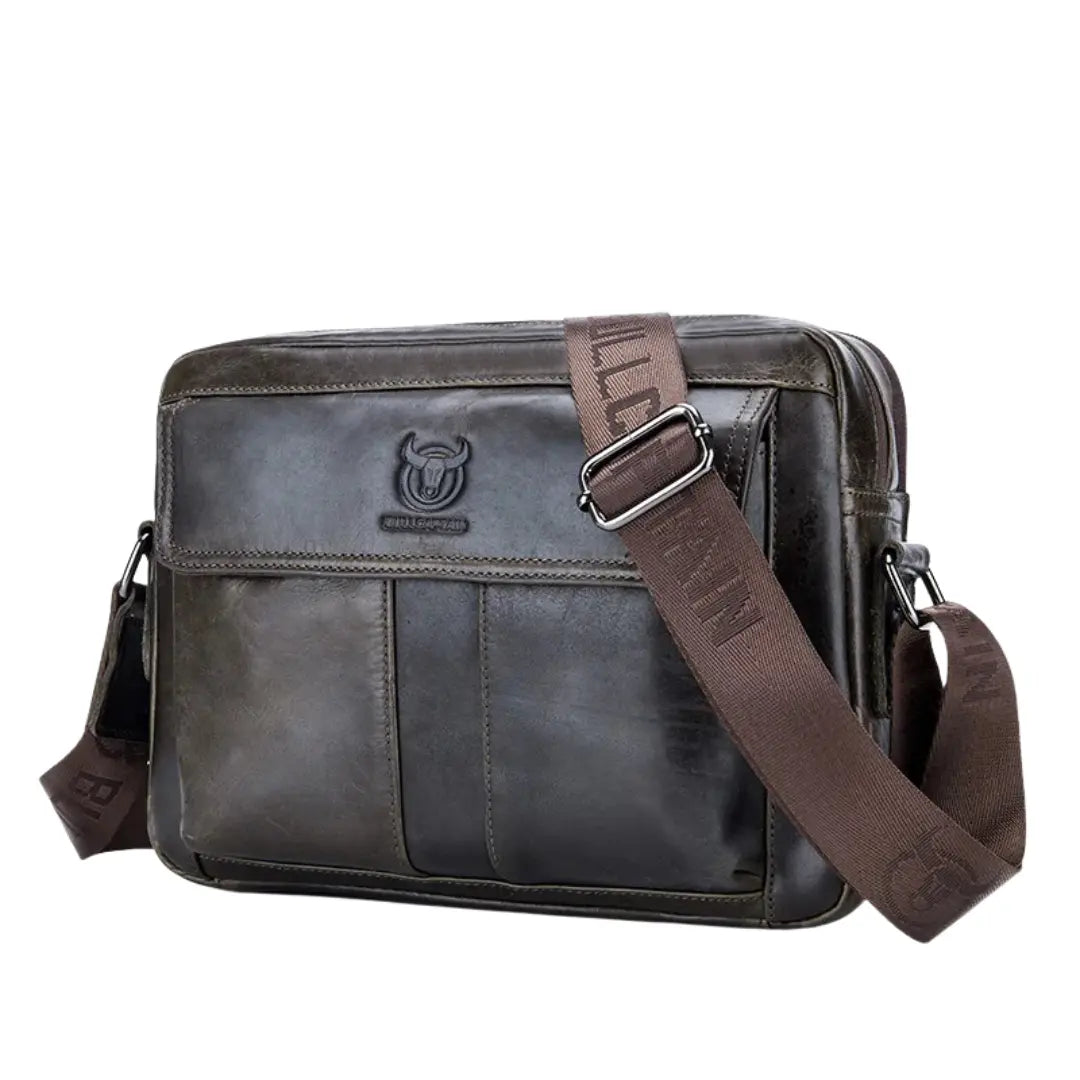Bolsa Masculina Lateral em Couro Legítimo Bullcaptain Manly