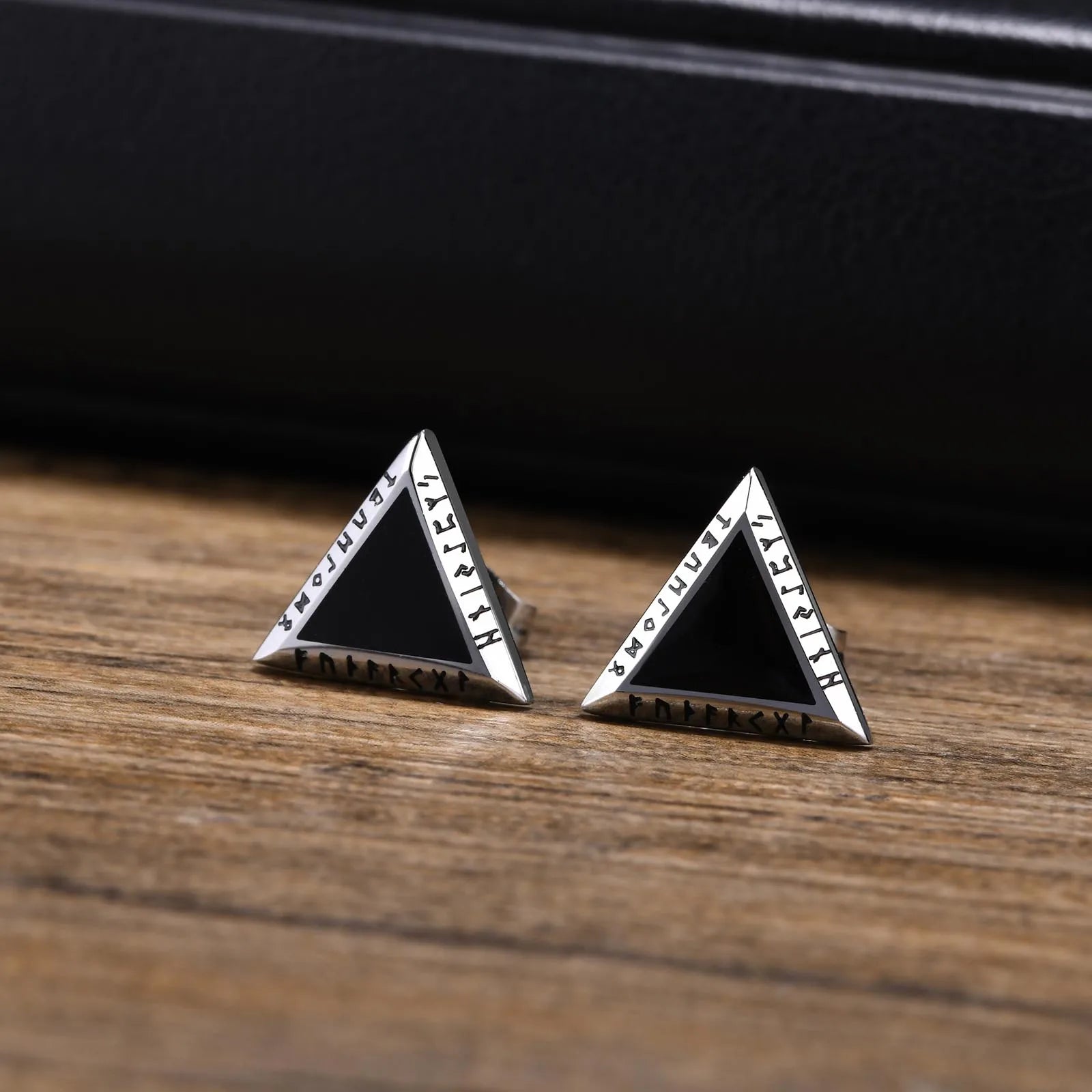 Brinco Masculino em Aço Aphrodite (Par)