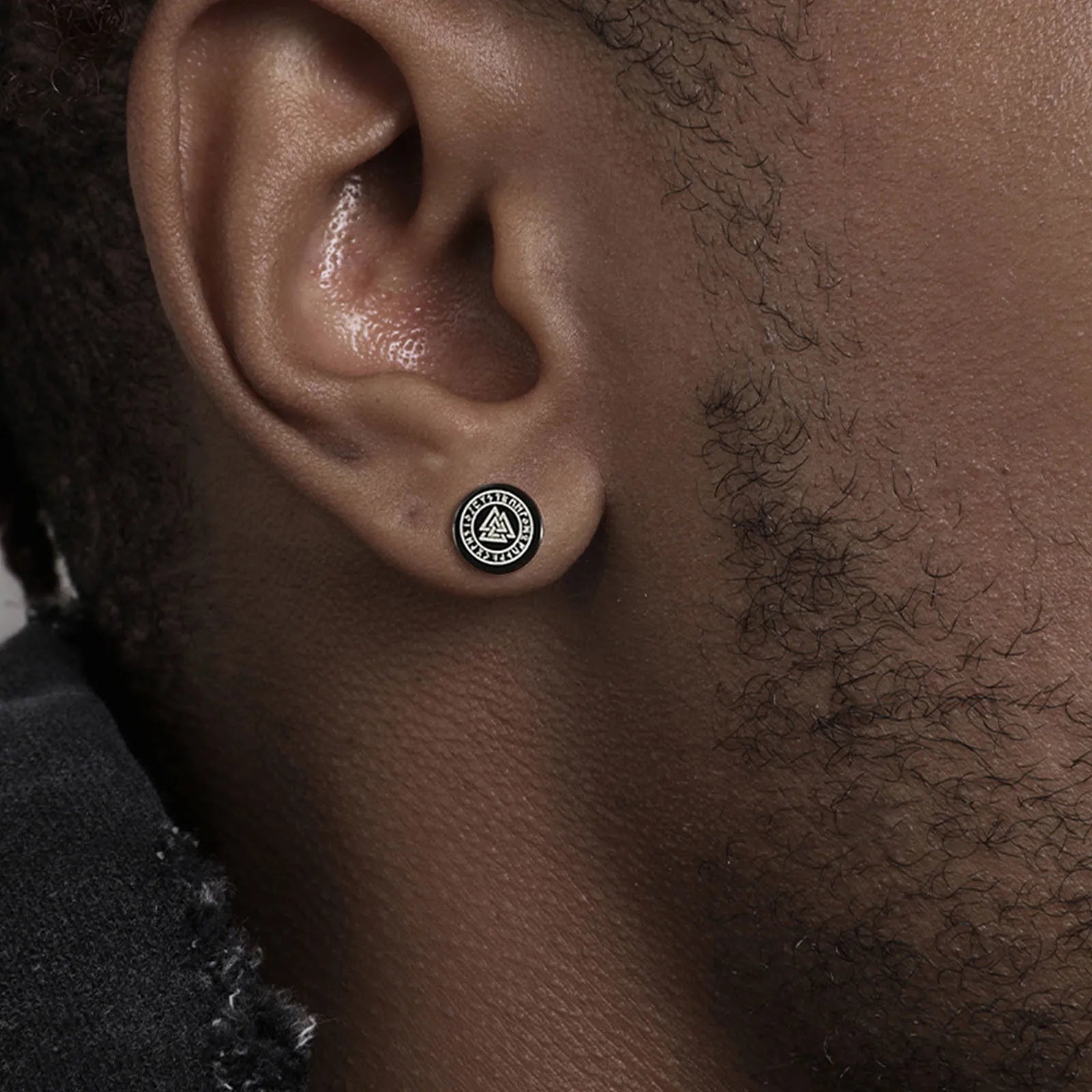 Brinco Masculino em Aço Black Viking (Par)
