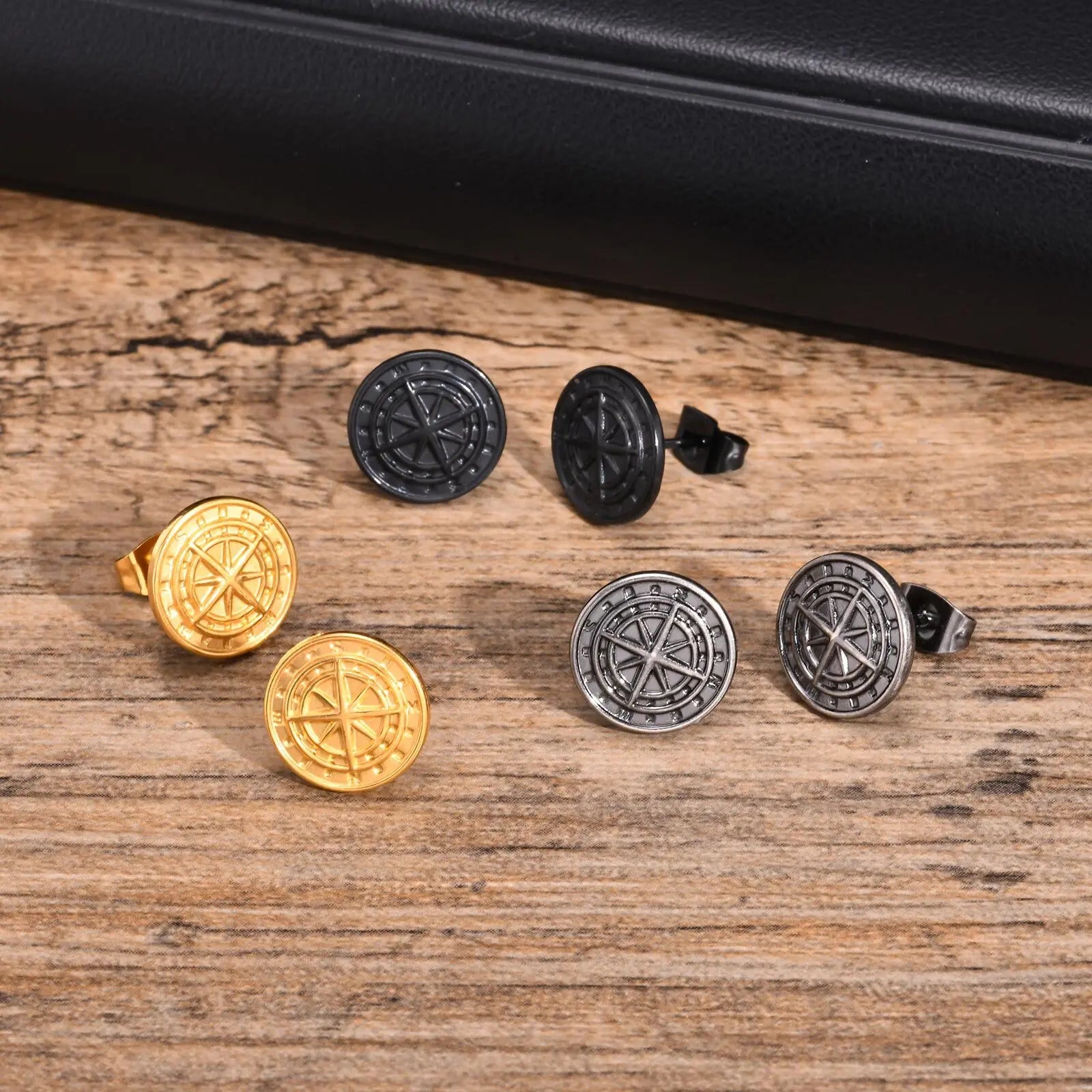 Brinco Masculino em Aço Compass (Par)