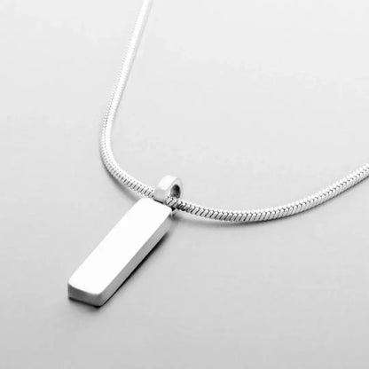 Colar Masculino com Pingente Minimalista Trendy
