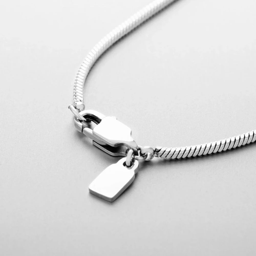 colar masculino, colar masculino aço inoxidável, colar masculino prata, colar masculino com pingente, colar masculino estilo viking, colar masculino moderno, colar masculino hip hop, colar masculino couro, colar masculino casual, colar masculino luxo,