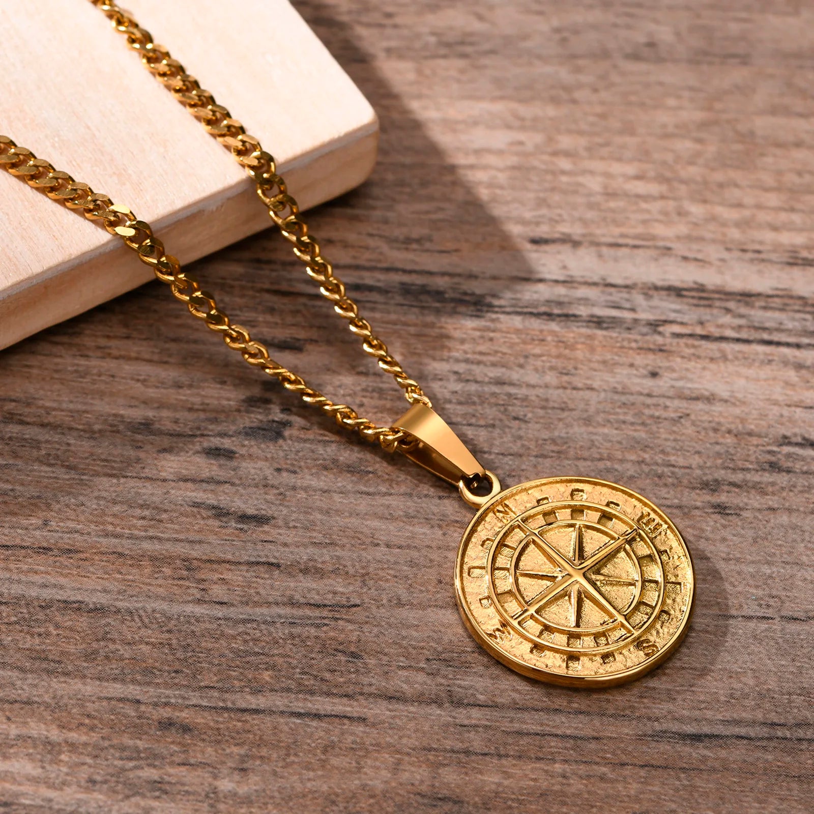 Colar Masculino em Aço Inox Compass