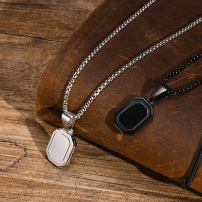 Colar Masculino em Aço Inox com Letra Inicial Geometric
