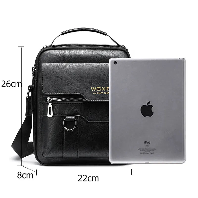 Bolsa Transversal Masculina de Couro Preta - Orion