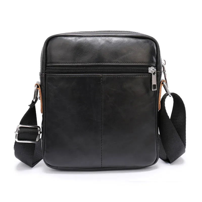 Bolsa Transversal Masculina de Couro Preta - Orion
