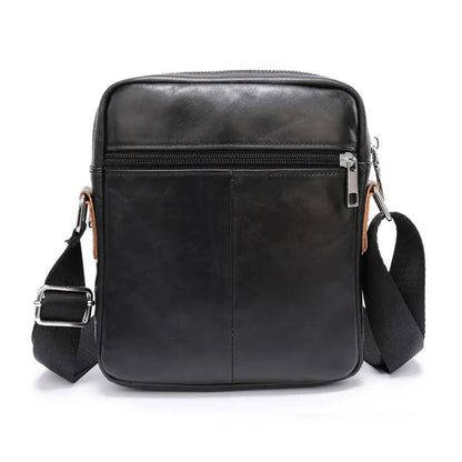 Bolsa Transversal Masculina de Couro Preta - Orion