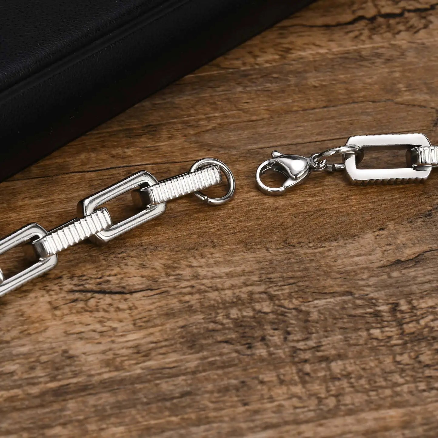 Pulseira Masculina em Aço Lucian