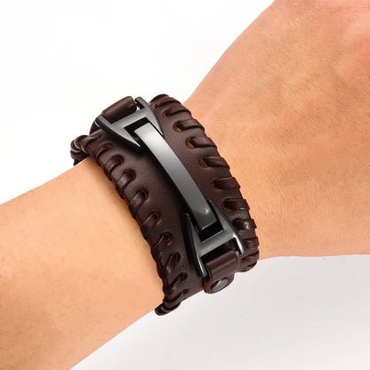 Pulseira Masculina em Couro Punk