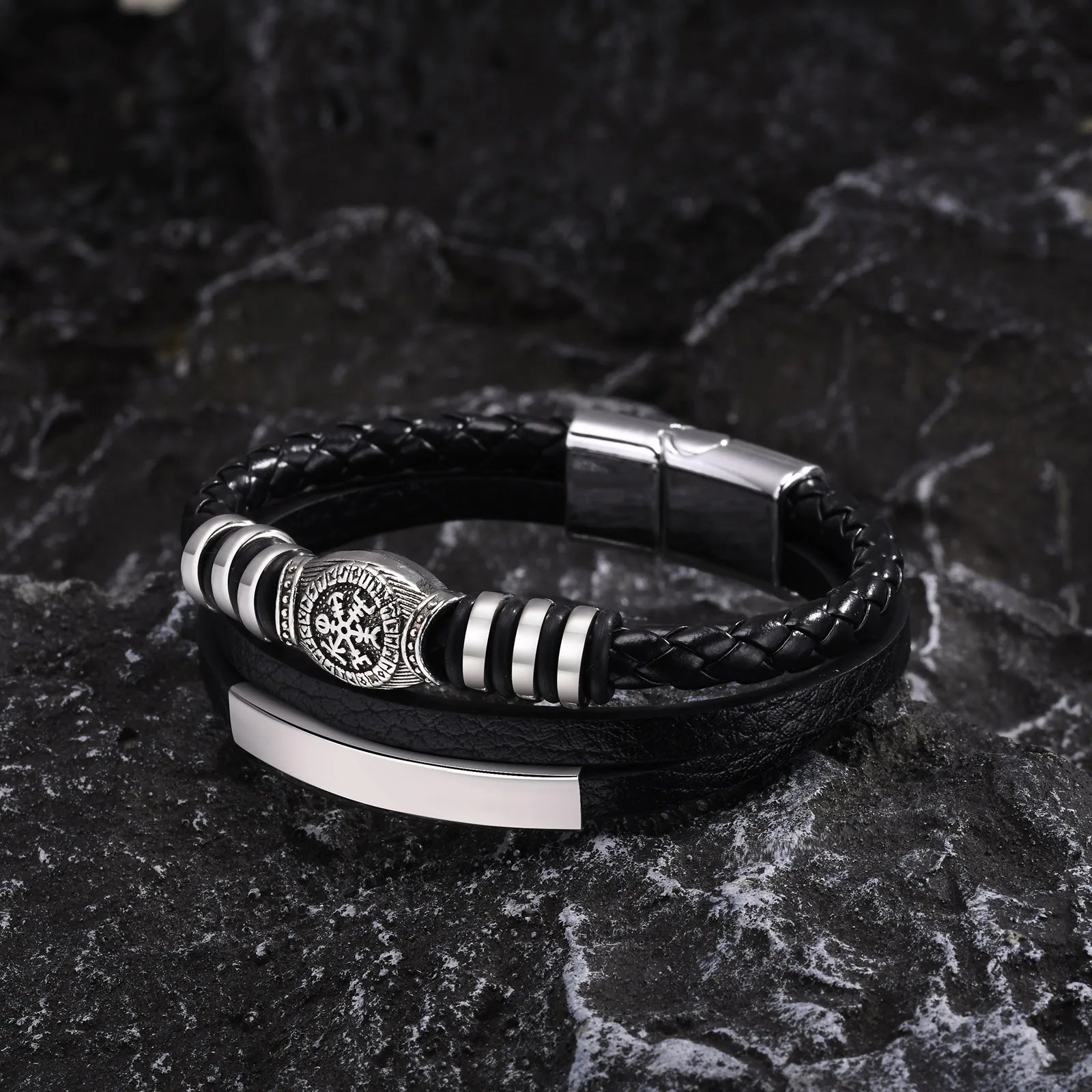 Pulseira Masculina em Couro e Aço Rune