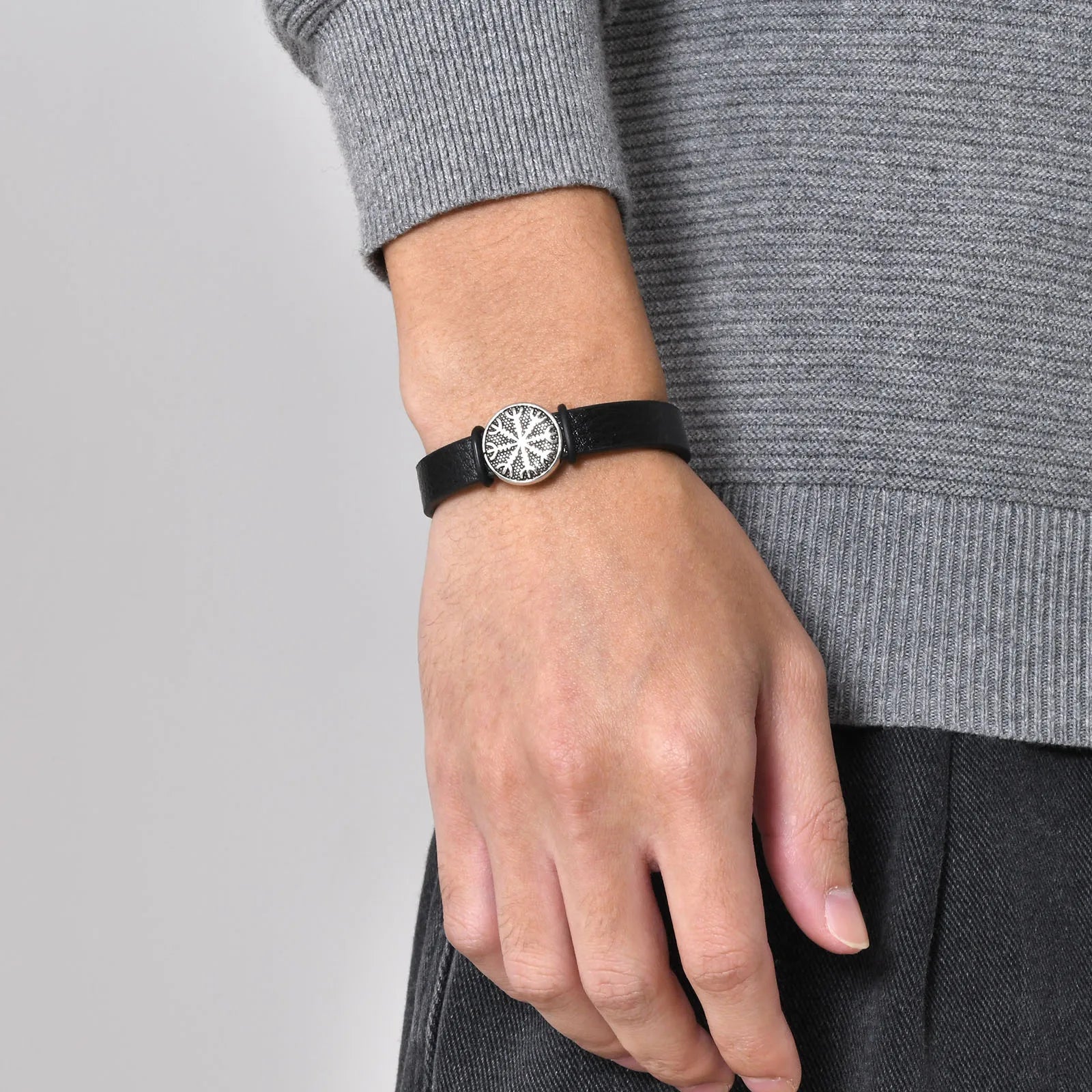 Pulseira Masculina em Couro e Aço Viking Compass