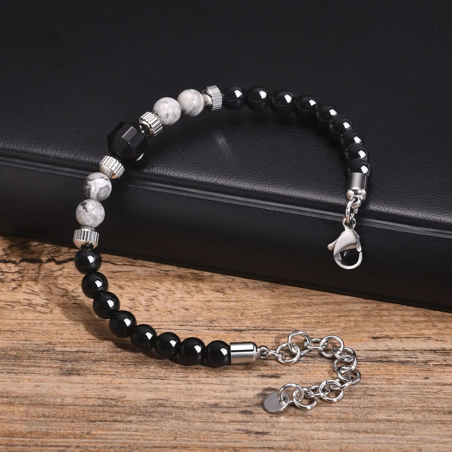 pulseira masculina, pulseira masculina aço inoxidável, pulseira masculina couro, pulseira masculina prata, pulseira masculina estilo viking, pulseira masculina elegante, pulseira masculina esportiva, pulseira masculina casual, pulseira masculina ouro, pulseira masculina com pingente