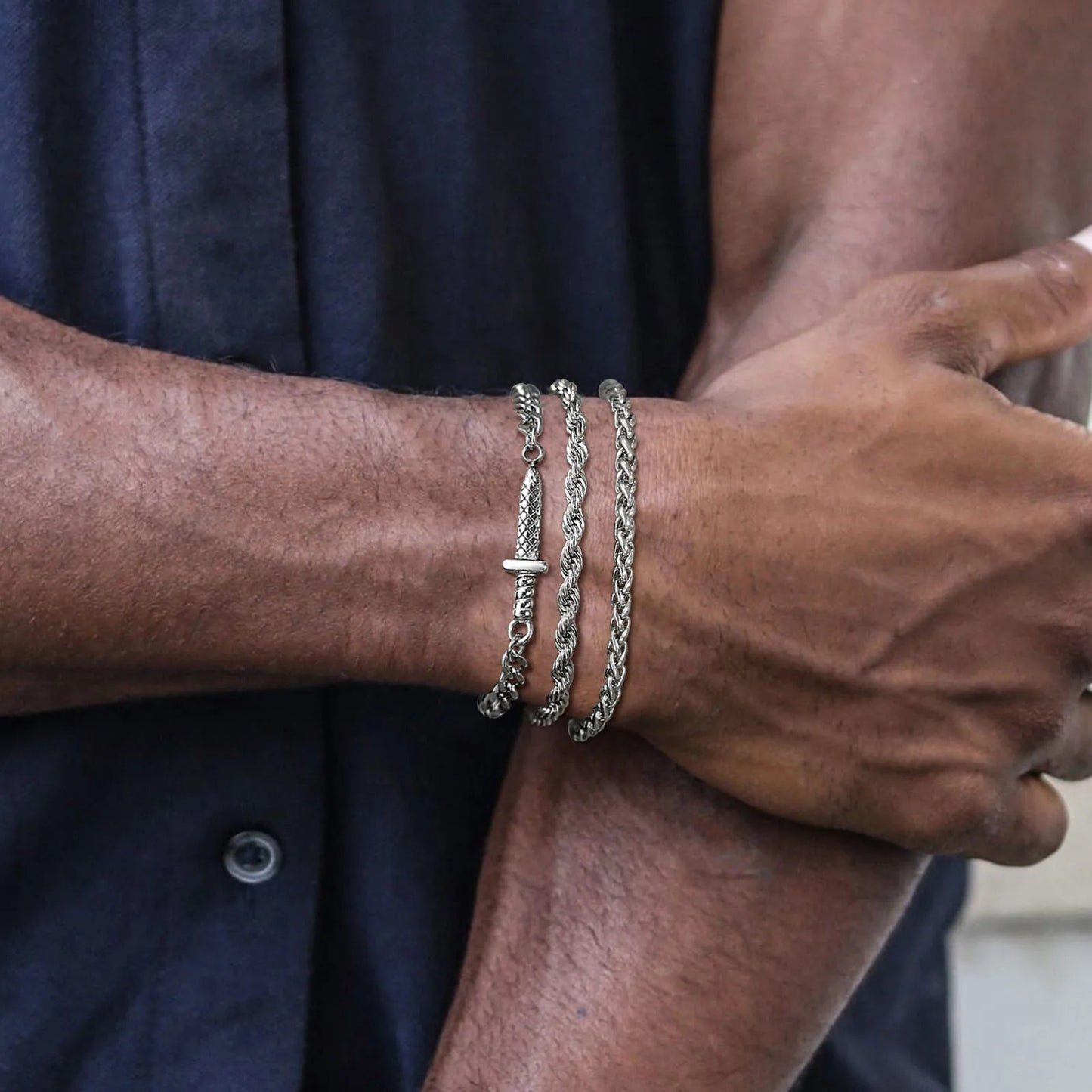 pulseira masculina, pulseira masculina aço inoxidável, pulseira masculina couro, pulseira masculina prata, pulseira masculina estilo viking, pulseira masculina elegante, pulseira masculina esportiva, pulseira masculina casual, pulseira masculina ouro, pulseira masculina com pingente